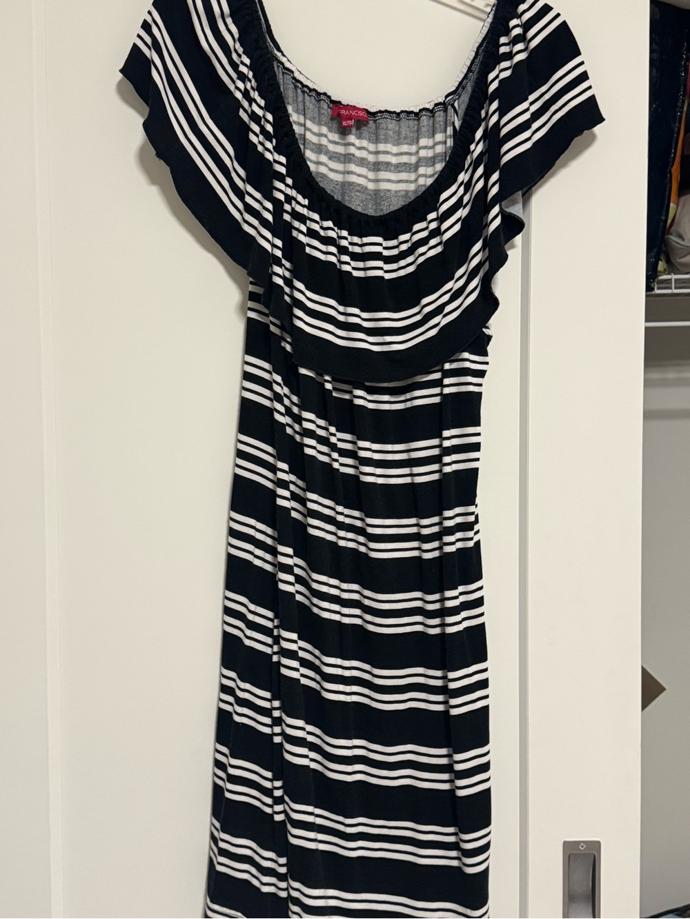 Black & White Striped One-Shoulder Ruffle Dress by Xhilaration